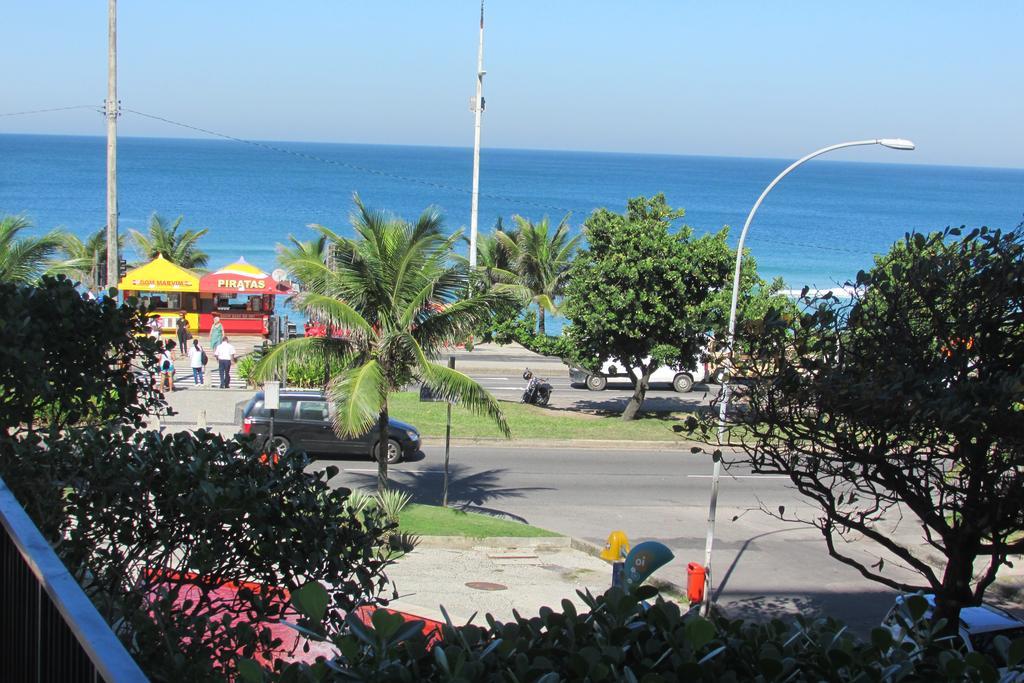Lindo Apto No Barrabela, Todo Equipado, Com Arcondicionados Split Novos No Quarto E Na Sala, Limpissimo, Cheiroso, Novinho, Condominio Em Frente A Praia, Com Piscina Aquecida, Sauna, Quadra, Academia, Lavanderia, Salao De Beleza, Restaurantes, Mercad Rio de Janeiro Rum bild