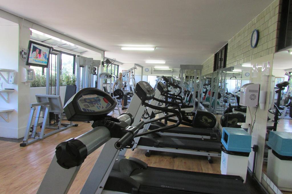 Lindo Apto No Barrabela, Todo Equipado, Com Arcondicionados Split Novos No Quarto E Na Sala, Limpissimo, Cheiroso, Novinho, Condominio Em Frente A Praia, Com Piscina Aquecida, Sauna, Quadra, Academia, Lavanderia, Salao De Beleza, Restaurantes, Mercad Rio de Janeiro Rum bild