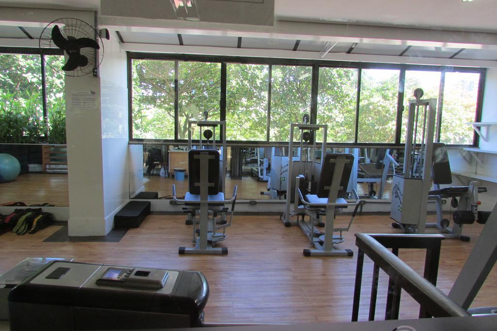 Lindo Apto No Barrabela, Todo Equipado, Com Arcondicionados Split Novos No Quarto E Na Sala, Limpissimo, Cheiroso, Novinho, Condominio Em Frente A Praia, Com Piscina Aquecida, Sauna, Quadra, Academia, Lavanderia, Salao De Beleza, Restaurantes, Mercad Rio de Janeiro Rum bild
