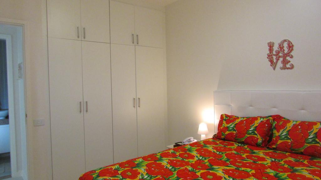Lindo Apto No Barrabela, Todo Equipado, Com Arcondicionados Split Novos No Quarto E Na Sala, Limpissimo, Cheiroso, Novinho, Condominio Em Frente A Praia, Com Piscina Aquecida, Sauna, Quadra, Academia, Lavanderia, Salao De Beleza, Restaurantes, Mercad Rio de Janeiro Rum bild