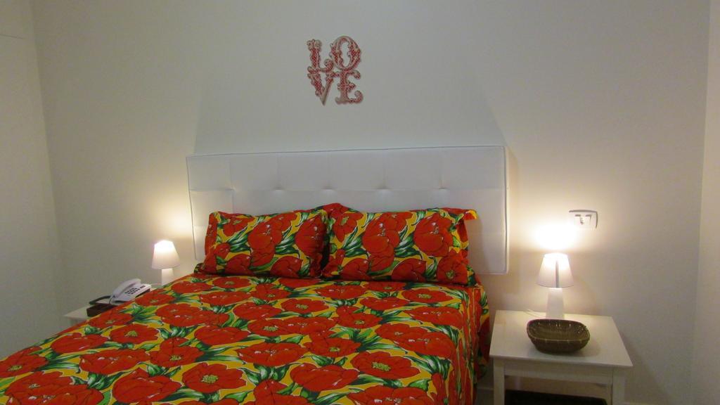 Lindo Apto No Barrabela, Todo Equipado, Com Arcondicionados Split Novos No Quarto E Na Sala, Limpissimo, Cheiroso, Novinho, Condominio Em Frente A Praia, Com Piscina Aquecida, Sauna, Quadra, Academia, Lavanderia, Salao De Beleza, Restaurantes, Mercad Rio de Janeiro Rum bild