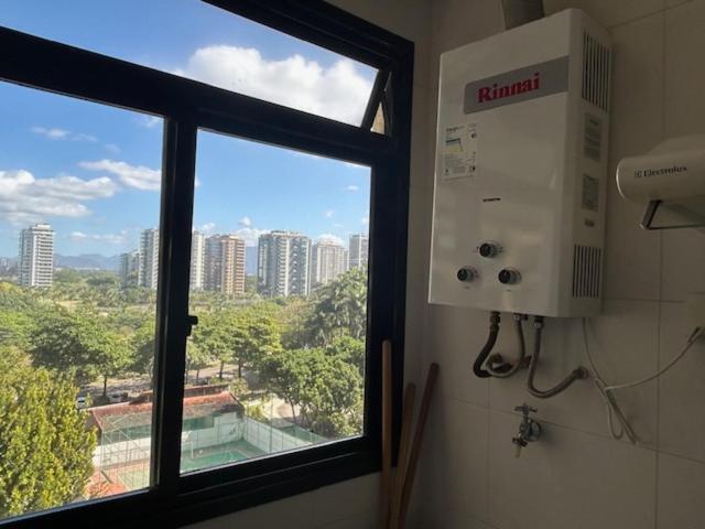 Lindo Apto No Barrabela, Todo Equipado, Com Arcondicionados Split Novos No Quarto E Na Sala, Limpissimo, Cheiroso, Novinho, Condominio Em Frente A Praia, Com Piscina Aquecida, Sauna, Quadra, Academia, Lavanderia, Salao De Beleza, Restaurantes, Mercad Rio de Janeiro Exteriör bild