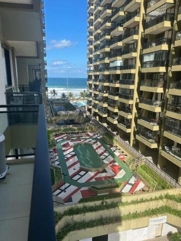 Lindo Apto No Barrabela, Todo Equipado, Com Arcondicionados Split Novos No Quarto E Na Sala, Limpissimo, Cheiroso, Novinho, Condominio Em Frente A Praia, Com Piscina Aquecida, Sauna, Quadra, Academia, Lavanderia, Salao De Beleza, Restaurantes, Mercad Rio de Janeiro Exteriör bild